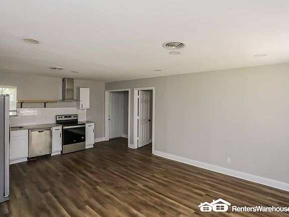 2nd image of 1804 Del Oak Dr