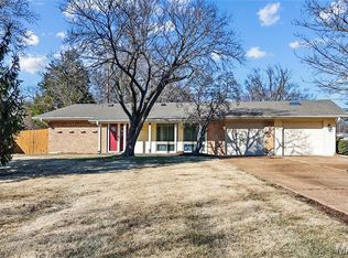 1503 Papillon Dr, Saint Louis, MO 63146
