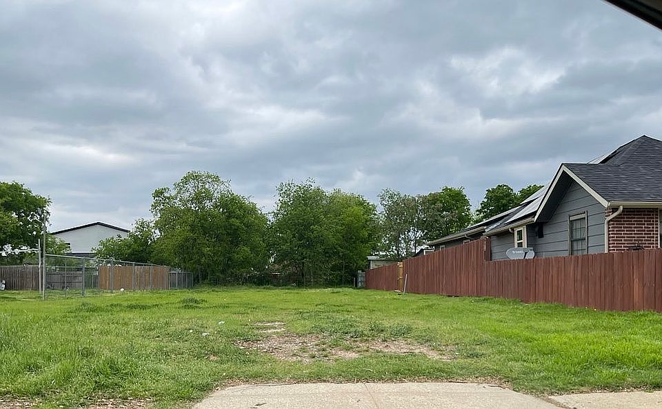 1st image of 3415 Pueblo St