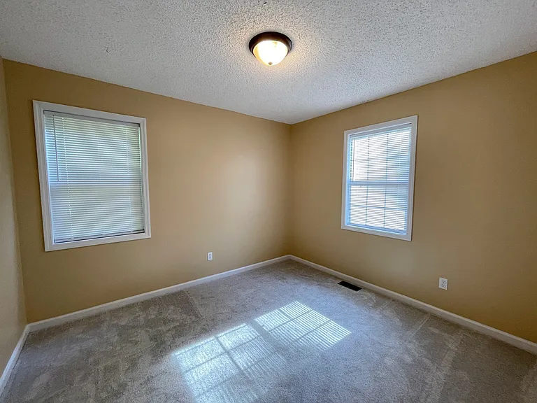 160 Guy Wilson Rd — Photo 12