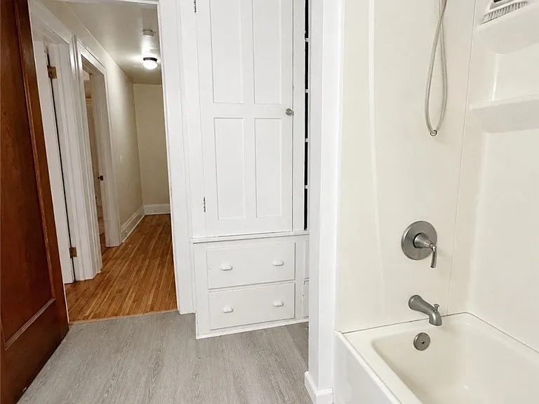 1176 Monroe Ave — Photo 21