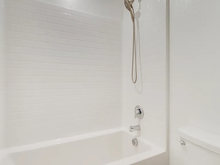 26337 Seville Ln — Photo 21