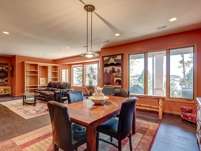 16175 Sandstone Dr — Photo 33
