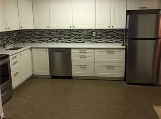 2879 Lake Shore Blvd W UNIT 2, Toronto, ON M8V 1J1