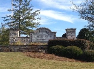 5925 Iron Gate Trce, Cumming, GA 30040