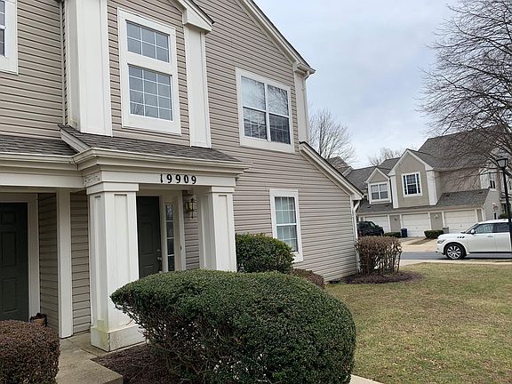 3rd image of 19909 Gateshead Cir #35