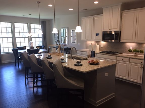 3rd image of 9004 Clovercroft Preserve Dr