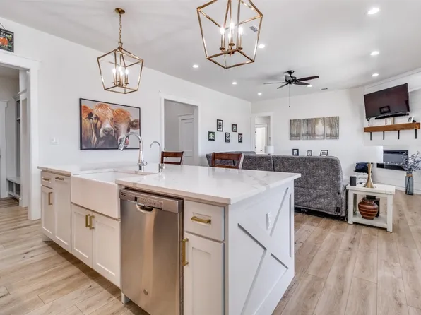 116 Prairie Meadow Ln, Pottsboro, TX 75076