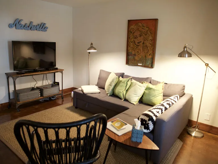 2124 Fairfax Ave #108 — Photo 8