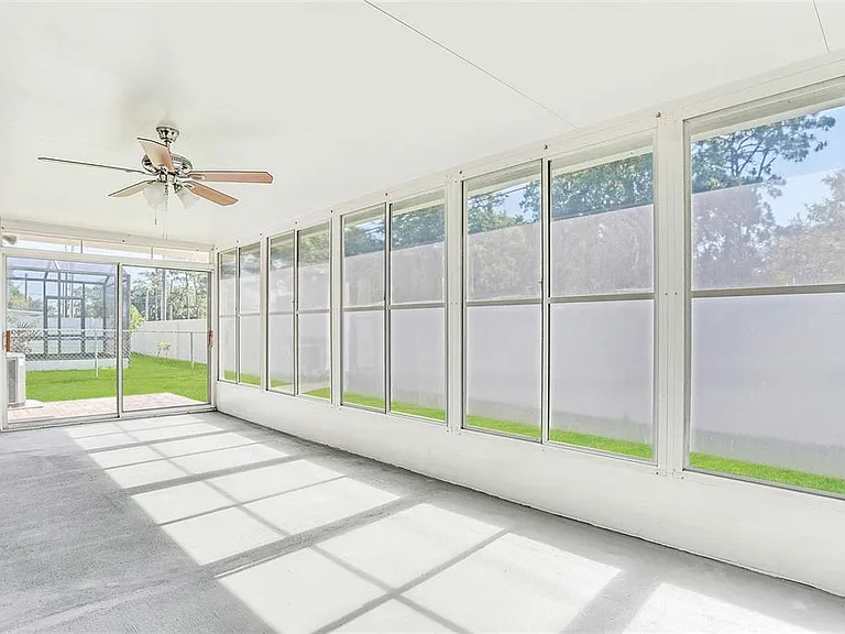 4023 Meandering Ct — Photo 10