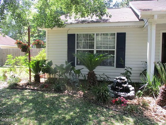 2nd image of 1817 Barracuda Dr