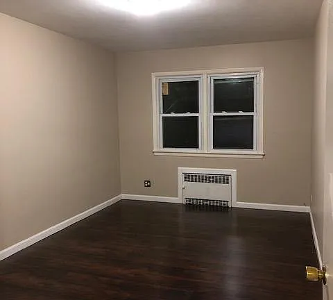 150 3rd Ave #2R — photo 3 of 8