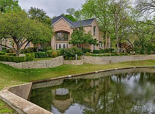 5849 Forest River Dr, Fort Worth, TX 76112
