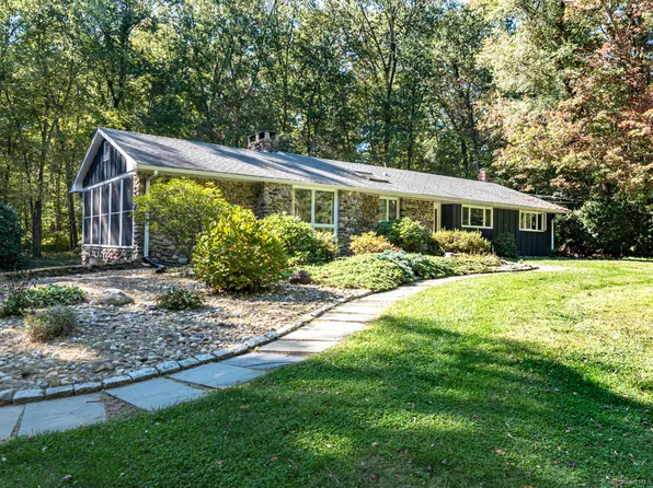 241 Beacon Hill Drive, Cheshire, CT 06410