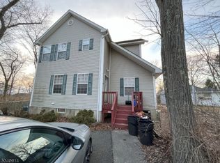 328 Tulsa Trl BUILDING 328, Hopatcong, NJ 07843