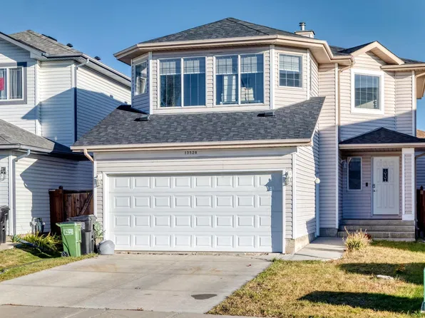 13528 141st Ave NW, Edmonton, AB T6V 1W7