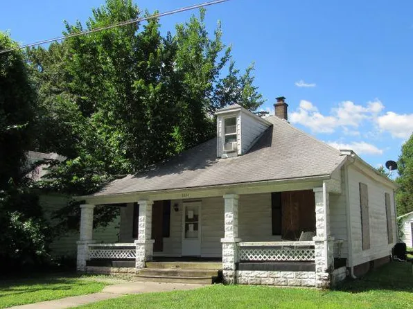 6024 W B St, Belleville, IL 62223