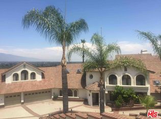 1096 Oak Knoll Dr, Pomona, CA 91768