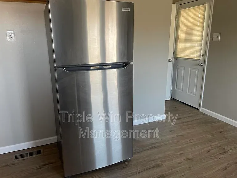 1225 Carla Dr — Photo 13