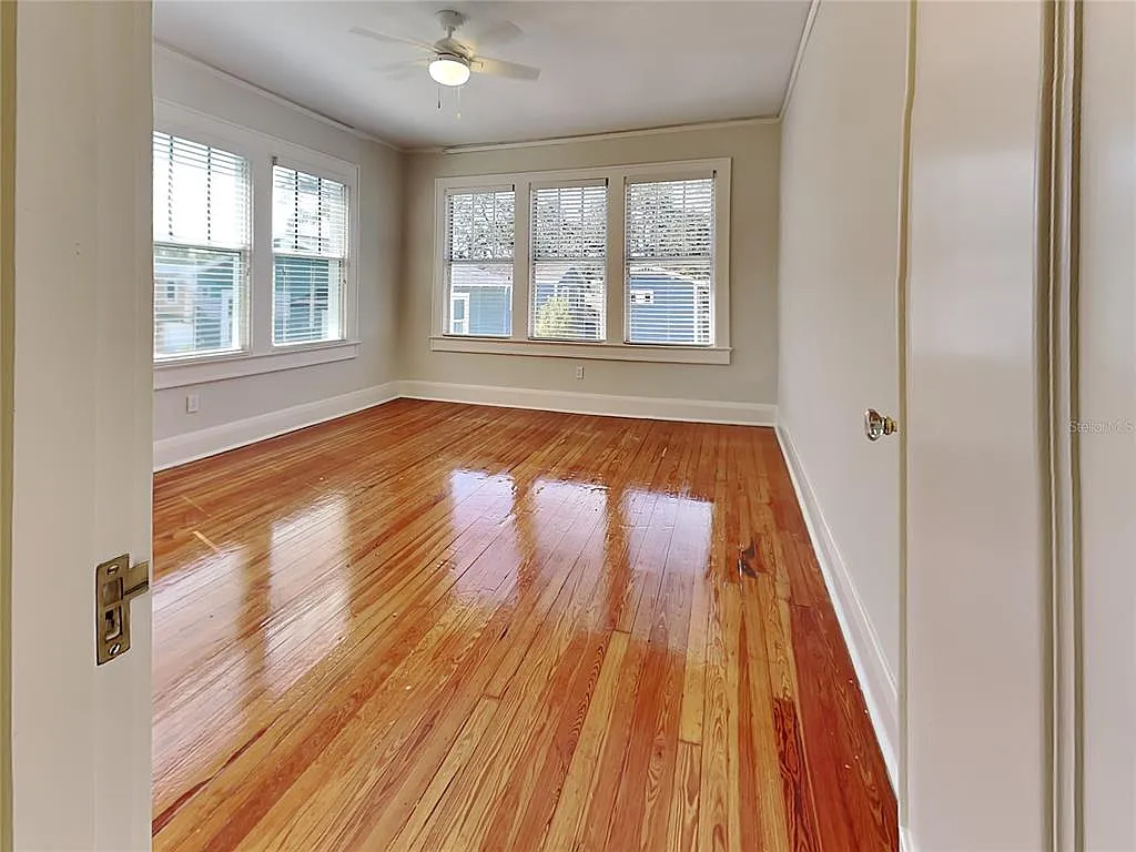 1 bed, 1.0 bath, 1175 sqft, $3,450 — Photo 3