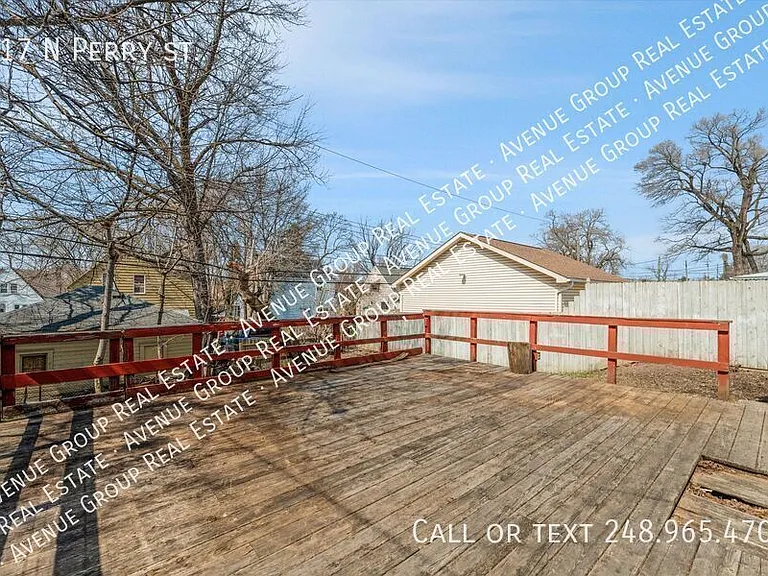917 N Perry St — Photo 31