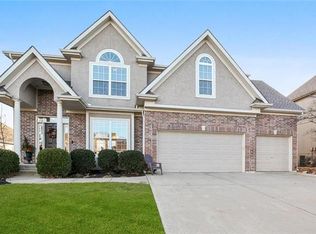 9019 NE 94th Pl, Kansas City, MO 64157