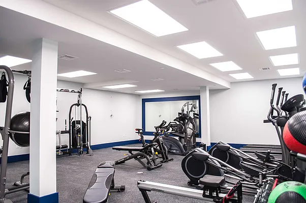 Rented by Manhattan Management LLC | media 11