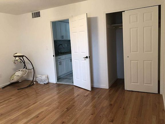 5th image of 2510 23rd Ave APT 2