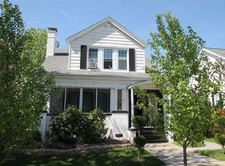 718 Saint Clair St, Latrobe, PA