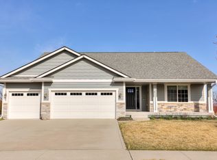 1628 NW Pine View Cir, Ankeny, IA 50023