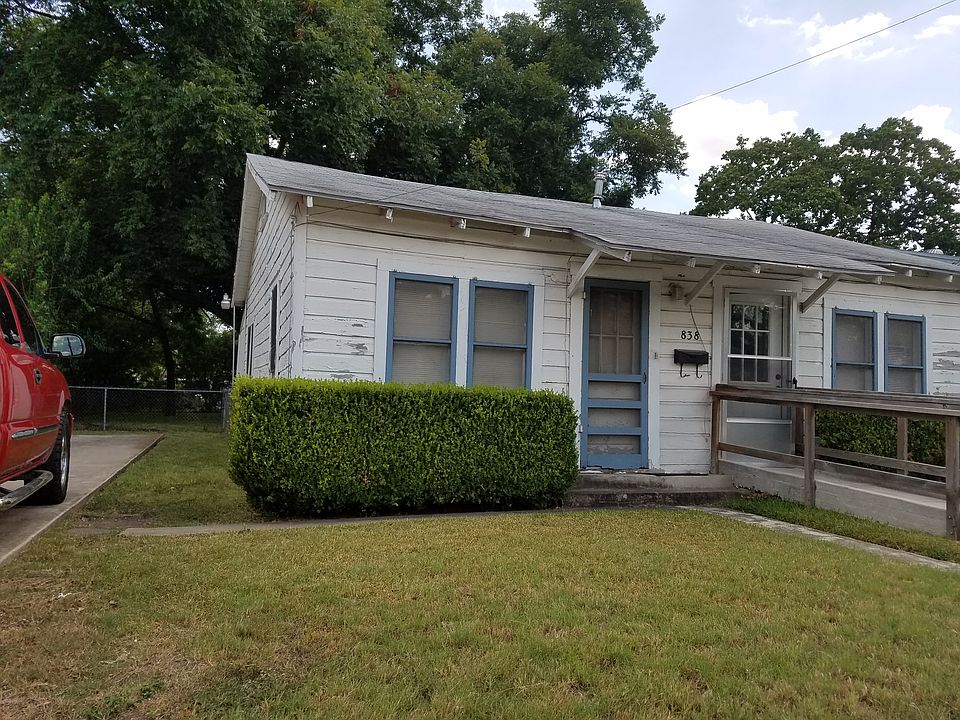 1st image of 838 W Malone Ave