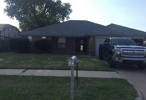 3601 Shannon Dr Photo 1