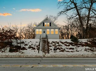 300 South Main Street, Seymour, CT 06483