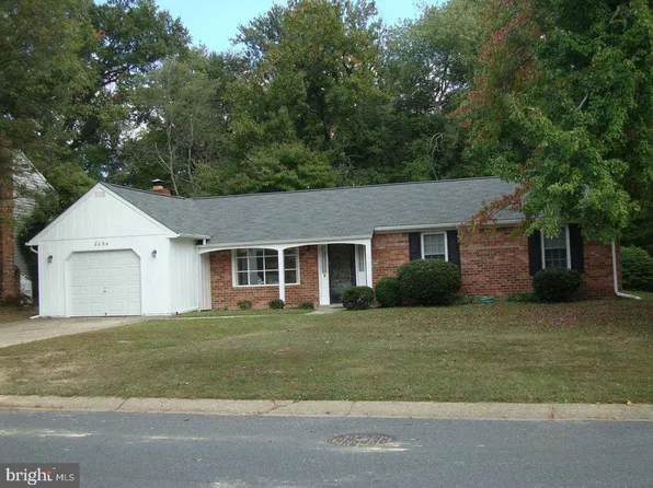 2094 Chapelside Ct, Waldorf, MD 20602