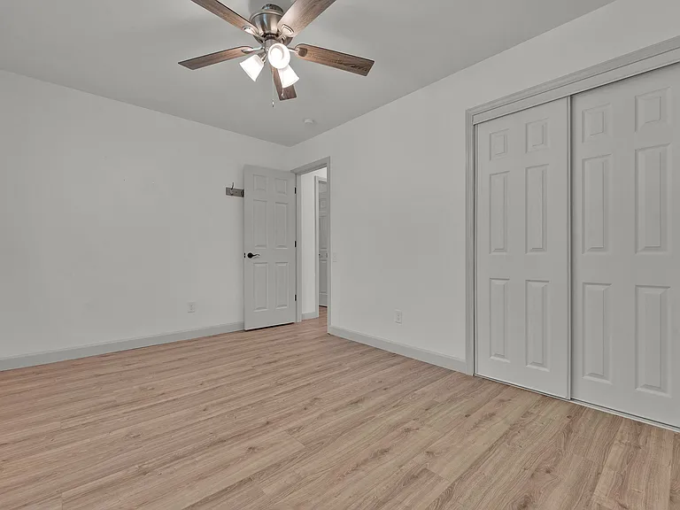 449 Madrina Ct — Photo 19