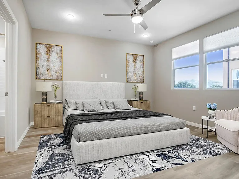 JB Center Apartments — Photo 20