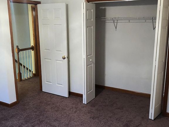4th image of 2417 King St NE
