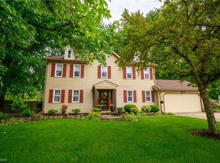 34540 Heatherwood Ave, Avon, OH 44011