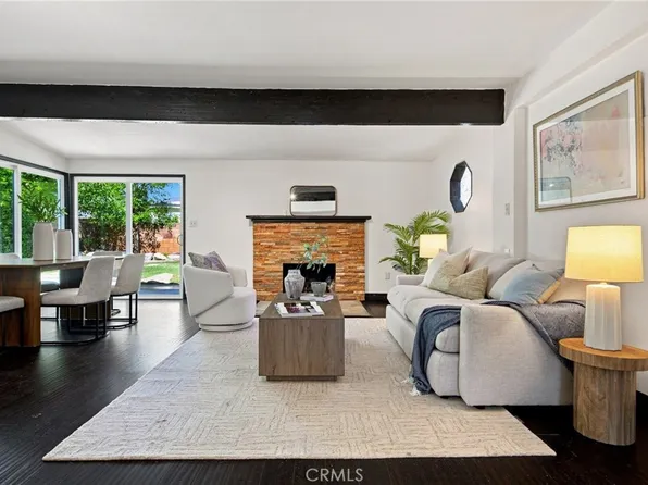 7357 Anatola Ave, Van Nuys, CA 91406
