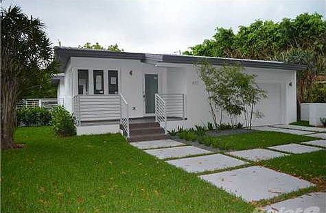 1st image of 450 Camilo Ave