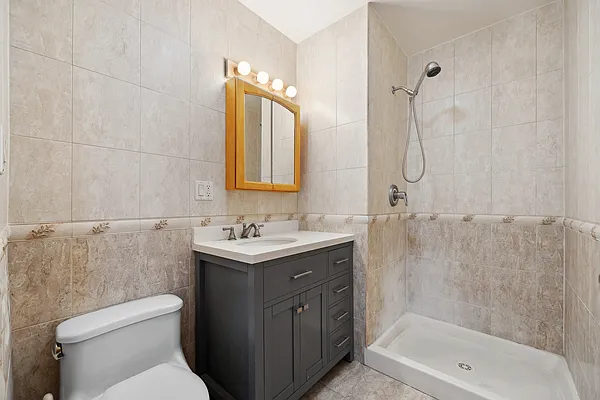 Sold by Ilite Realty Inc | media 45