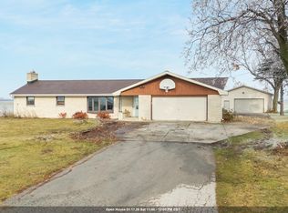 W1008 County Rd N, Kaukauna, WI 54130