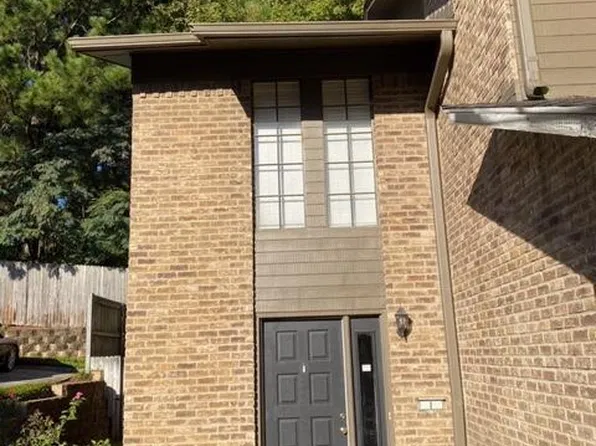1 Stonecreek Dr, Longview, TX 75604