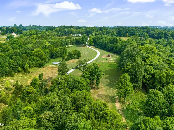 2970 Stringer Ln, Mount Washington, KY 40047