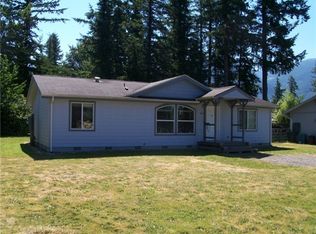 302 8th St, Gold Bar, WA 98251