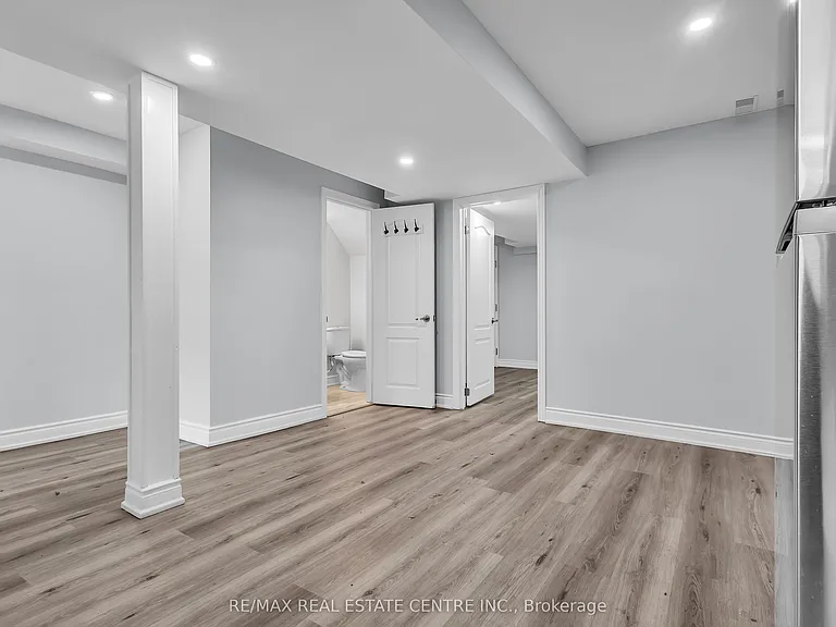 42 Baha Cres #BASEMENT — Photo 8