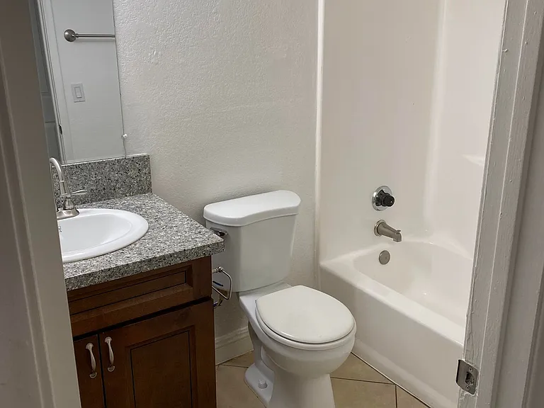 Wilshire place — Photo 9
