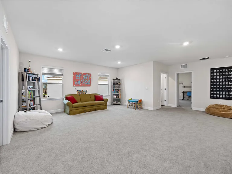 17564 Cantarina Cv — Photo 5
