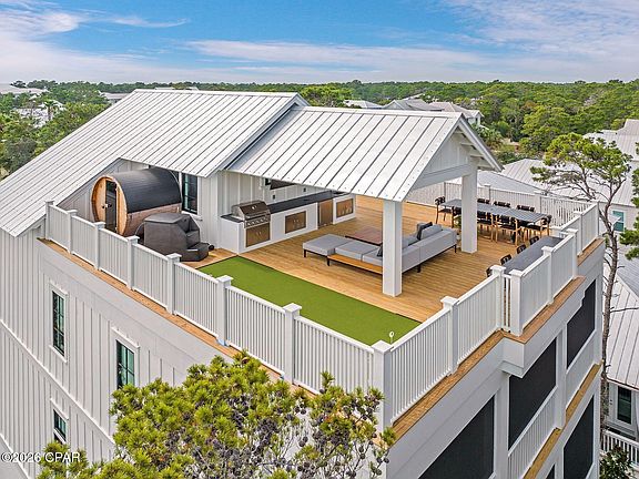 2nd image of 36 Grande Pointe Cir
