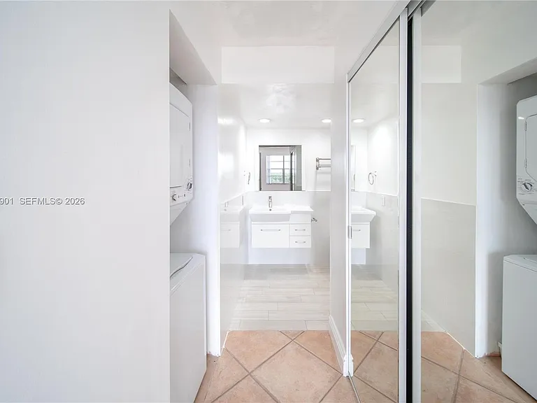 13120 SW 92nd Ave #B-6 — Photo 10